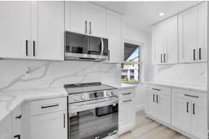 2840 SW 22nd Avenue 3180, Delray Beach, FL 33445 Sold 05/03/24