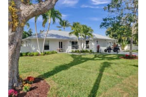 621 Enfield Road, Delray Beach, FL 33444 Sold 01/02/25