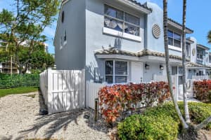 842 E Jeffery Street 842, Boca Raton, FL 33487 Sold 05/30/24