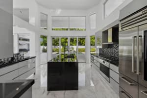 315 Eagle Drive, Jupiter, FL 33477 Sold 07/18/24