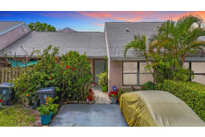 5053 Pine Abbey Drive S, West Palm Beach, FL 33415 Sold 05/02/24