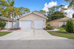 5545 Berry Blossom Way W, West Palm Beach, FL 33415 Sold 08/26/24