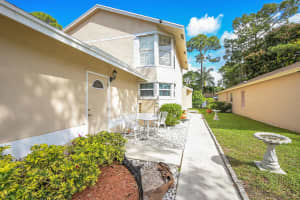 5545 Berry Blossom Way W, West Palm Beach, FL 33415 Sold 08/26/24