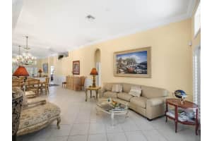 3016 Calle Valencia, West Palm Beach, FL 33409 Sold 04/12/24