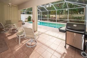 231 E Tall Oaks Circle, Palm Beach Gardens, FL 33410 Sold 05/24/24