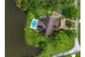 7445 N 16th Manor, Vero Beach, FL 32966 Sold 06/10/24