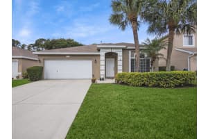 2432 SE Springtree Place, Stuart, FL 34997 Sold 05/09/24