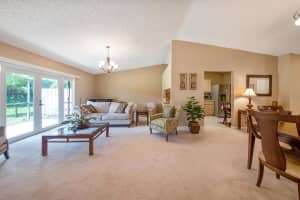 35 Kensington Lane, Boynton Beach, FL 33426 Sold 09/13/24