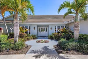 570 N Country Club Drive, Atlantis, FL 33462 Sold 06/12/24