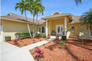 6117 NW Densaw Terrace, Port Saint Lucie, FL 34986 Sold 09/13/24