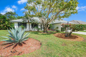 13867 Barberry Drive, Wellington, FL 33414 Sold 05/06/24