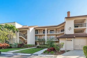 10110 Cedar Point Boulevard 303, Boynton Beach, FL 33437 Sold 07/31/24