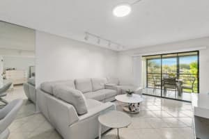 10110 Cedar Point Boulevard 303, Boynton Beach, FL 33437 Sold 07/31/24