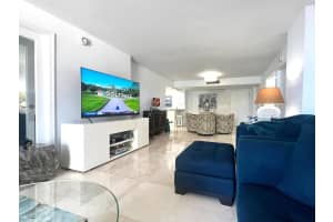 3546 S Ocean Boulevard 323, South Palm Beach, FL 33480 Sold 07/15/24