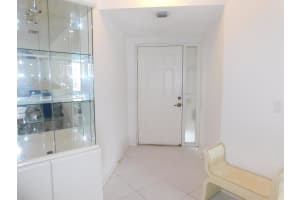 5136 Floria Drive F, Boynton Beach, FL 33437 Sold 04/16/25