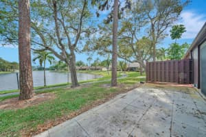 447 Pine Glen Lane D, Greenacres, FL 33463 Sold 05/15/24