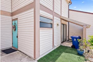 122 Sherwood Circle 10c, Jupiter, FL 33458 Sold 08/30/24