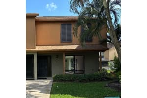 505 Sandtree Drive, Palm Beach Gardens, FL 33403 Sold 06/03/24