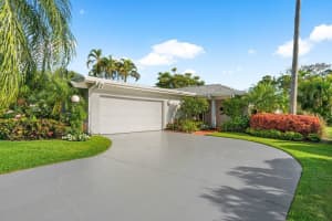 6689 Eastpointe Pines Street, Palm Beach Gardens, FL 33418 Sold 10/31/24