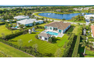7952 SE Old Plantation Circle, Jupiter, FL 33458 Sold 09/27/24
