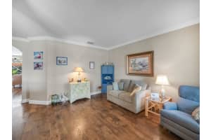 204 Clocktower Drive, Jupiter, FL 33458 Sold 02/07/25