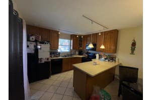 1402 Nebraska Avenue 3c, Fort Pierce, FL 34950 Sold 09/20/24