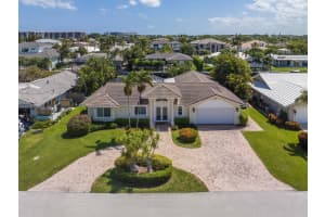 770 Dover Street, Boca Raton, FL 33487 Sold 07/22/24