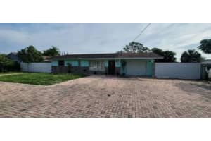 209 2nd Street, West Palm Beach, FL 33413 Sold 02/03/25