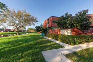 3821 Victoria Drive, West Palm Beach, FL 33406 Sold 05/01/24