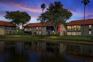 10465 Breezy Lake Lane 101, Boynton Beach, FL 33437 Sold 04/17/24