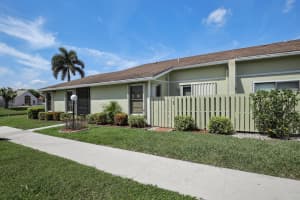 4257 Willow Pond Cir B, West Palm Beach, FL 33417, Sold 07/02/24