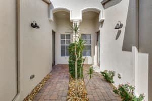 15068 Via Porta, Delray Beach, FL 33446, Sold 05/03/24