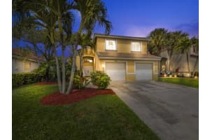 5025 Prairie Dunes Village Circle, Lake Worth, FL 33463 Sold 06/07/24