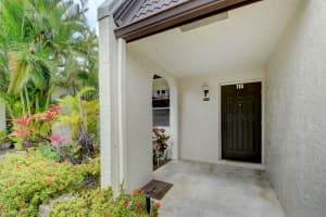 115 Lake Susan Drive, West Palm Beach, FL 33411 Sold 10/24/24