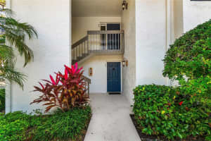 100 Pelican Pointe Drive 101, Delray Beach, FL 33483 Sold 05/06/24