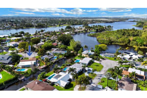 6836 Bayshore Drive, Lake Worth, FL 33462 Sold 05/02/24