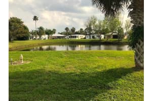 20 Madrid Lane, Port Saint Lucie, FL 34952 - MLS#R10969472