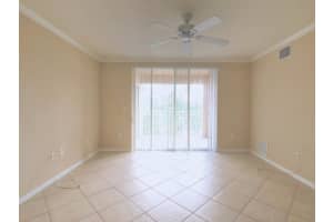 6386 Emerald Dunes Dr APT 103, West Palm Beach, FL 33411, Sold 05/15/24