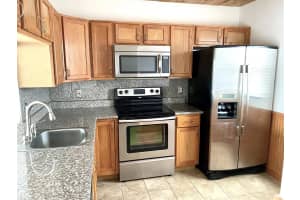 4311 Crystal Lake Dr APT 319, Pompano Beach, FL 33064, Sold 06/14/24