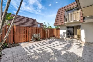 5844 SE Riverboat Dr #318, Stuart, FL 34997, Sold 07/15/24