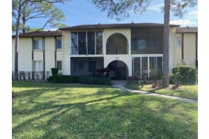 124 Lake Pine Circle C-1, Greenacres, FL 33463 Sold 05/29/24