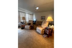 272 Preston Way, Boca Raton, FL 33434, Sold 09/30/24