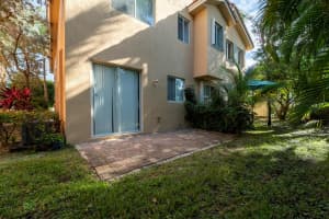 3239 Scarletta Drive, West Palm Beach, FL 33404 Sold 04/23/24