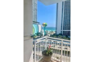 1801 S Ocean Drive Ph44, Hallandale Beach, FL 33009 Sold 05/08/24