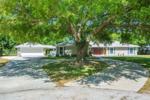 3550 4th Place SW, Vero Beach, FL 32968 Sold 04/12/24