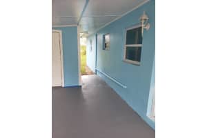 725 NE 15th Avenue, Okeechobee, FL 34972 Sold 12/03/24