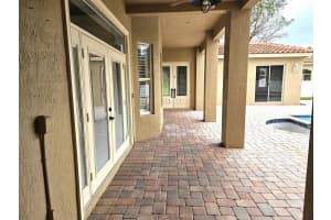 6635 Houlton Circle, Lake Worth, FL 33467 Sold 05/06/24