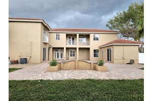 6635 Houlton Circle, Lake Worth, FL 33467 Sold 05/06/24