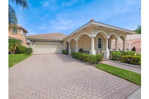 153 Via Rosina, Jupiter, FL 33458 Sold 06/07/24