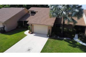 11894 Donlin Drive, Wellington, FL 33414 Sold 07/17/24